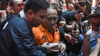 KPK Tahan Jajaran Rektorat Unsoed