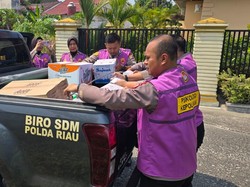 Polda Riau Kirim Tim Medis dan Trauma Healing ke Lokasi Karhutla Kerumutan