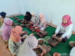 Wangi Rempah Mipis Boreh, Tradisi Pembuatan Lulur Khas Keraton Cirebon