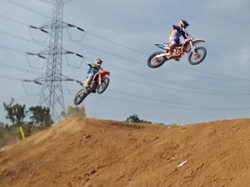 Tujuh Crosser Luar Negeri Ramaikan Klaten Motocross di Rawa Jombor