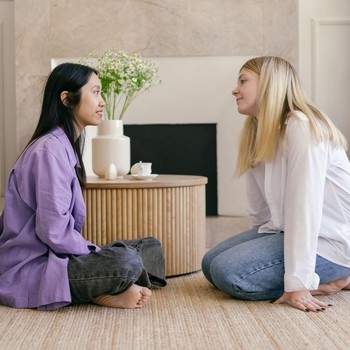 3 Tipe Orang yang Menguras Energi Mental, Interaksi dengan Mereka Bikin Lelah!