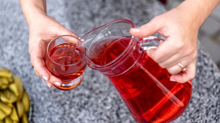 4 Minuman yang Baik Dikonsumsi Pagi Hari untuk Kesehatan Ginjal Menurut Ahli