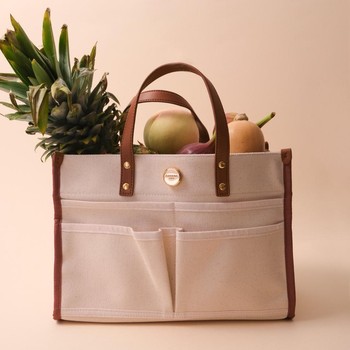 Kabar Gembira buat K-Lovers! Brand Tas Korea Fibreno Buka Butik Pertama di Plaza Indonesia
