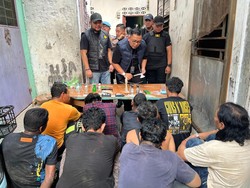 2 Sarang Narkoba di Medan Digerebek, Pelaku Siapkan Kapak untuk Serang Polisi