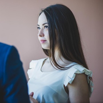 Fenomena Stop The Wedding: Bagaimana Lagu Ashe Menjadi Dukungan untuk Perempuan
