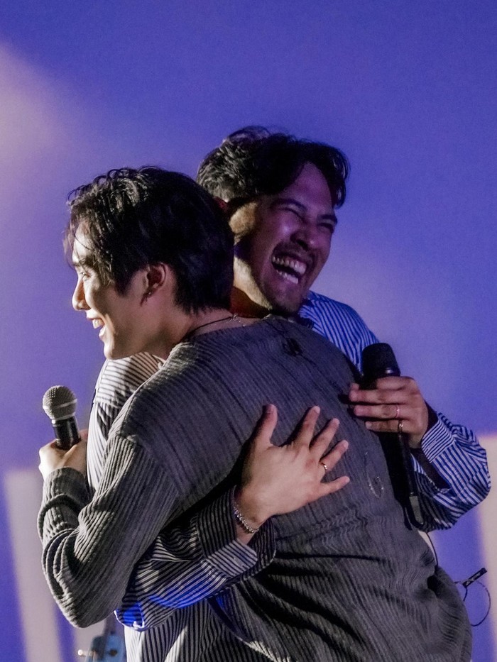 Jacob dan Adrian Khalif di showcase perdana Jacob di Jakarta