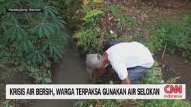 Krisis Air Bersih, Warga Terpaksa Gunakan Air Selokan