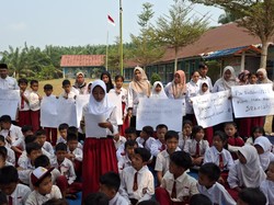 Tempat Belajar Terancam Hilang, 400 Murid di Batang Hari Ngadu ke Prabowo