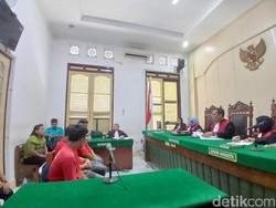 Modus Manipulasi GPS, 4 Terdakwa Penyeleweng BBM Subsidi Divonis 1,5 Tahun Bui