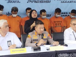 Polres Jakbar Ungkap Peran 11 Pelaku Pemalsuan Uang: Pendana sampai Pencetak