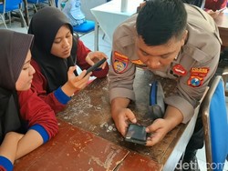 Polres Pasuruan Bekali Pelajar Literasi AI, Dorong Bijak Pakai Teknologi