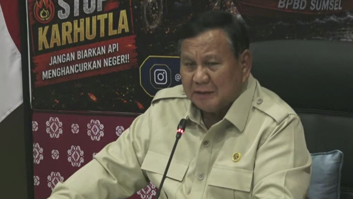 Tiba di Palembang, Prabowo Langsung Gelar Rapat Tangani Karhutla