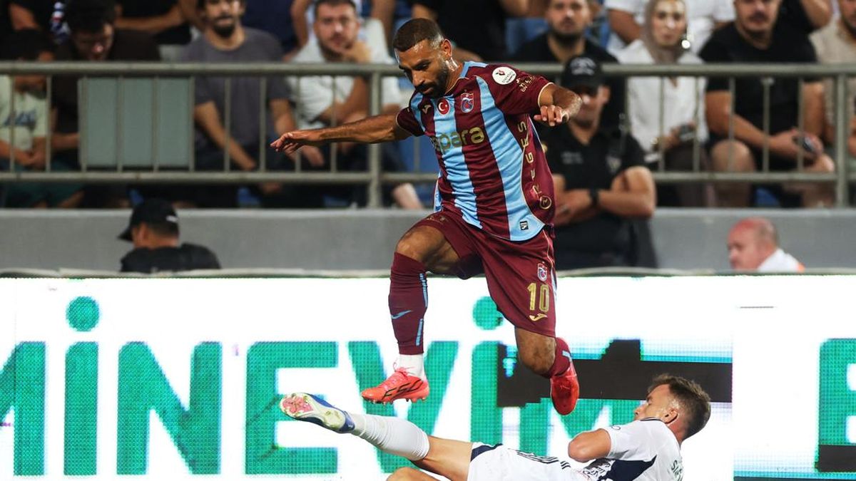Mo Salah Langsung Moncer, Borong 2 Gol Trabzonspor di Debut Liga Turki