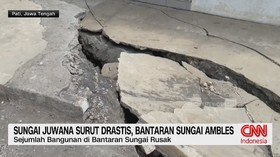 Sungai Juwana Surut Drastis, Bantaran Sungai Ambles