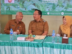Wabup Alif Dialog dengan Warga Benjeng soal Jalan, Banjir dan Pertanian