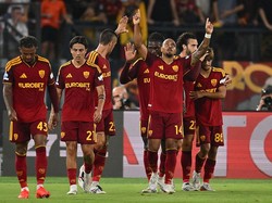 Roma Vs Fiorentina: Malen Hat-trick, Il Lupi Bantai La Viola 4-0
