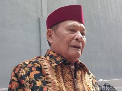 Keluarga Lebih Protektif Usai Bolot Alami Serangan Jantung