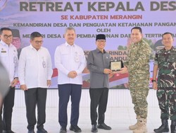 Mendes PDTT Guyur Bantuan untuk Merangin, 3 Kades Dikirim Belajar ke China