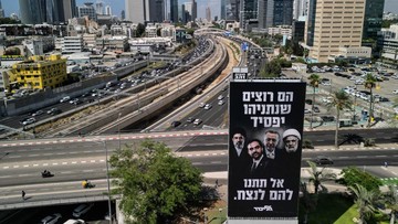 FOTO: Netanyahu Pajang Baliho 4 Tokoh Musuh Israel Jelang Pemilu