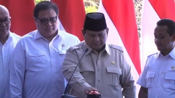 Momen Prabowo Resmikan PLTS Berkapasitas 100GWp di Bali