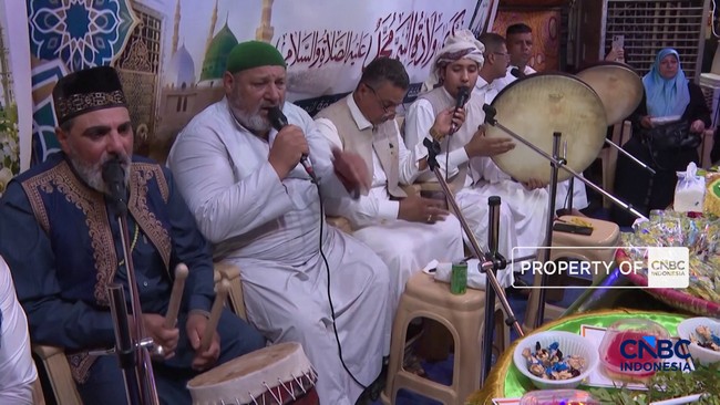 Video: Umat Islam Baghdad Peringati Maulid Nabi di Masjid Abu Hanifa