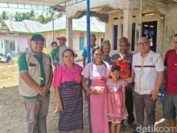 Uskup Labuan Bajo Salurkan Bantuan untuk Korban Gempa