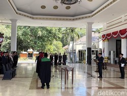 Pesan Bupati Subandi Saat Lantik Ratusan Pejabat Pemkab Sidoarjo