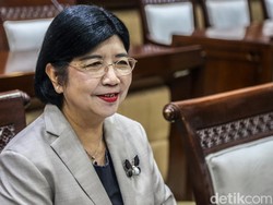 Destry Sebut Nilai Tukar Rupiah Lawan Dolar AS Harusnya Tak Serendah Sekarang