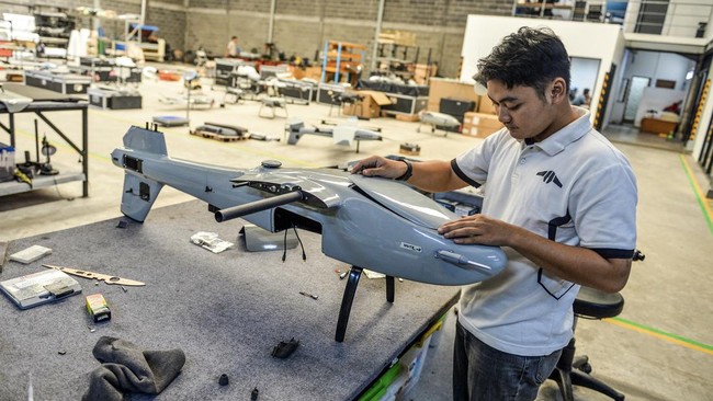 Intip Proses Perakitan Drone Canggih Buatan Bandung