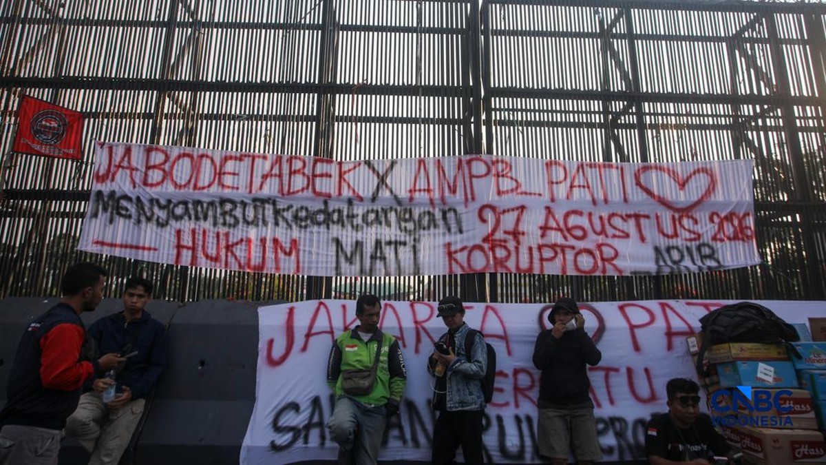 Menko Polkam Pastikan Aksi Demo Hari Ini Dikawal, Massa Dilindungi