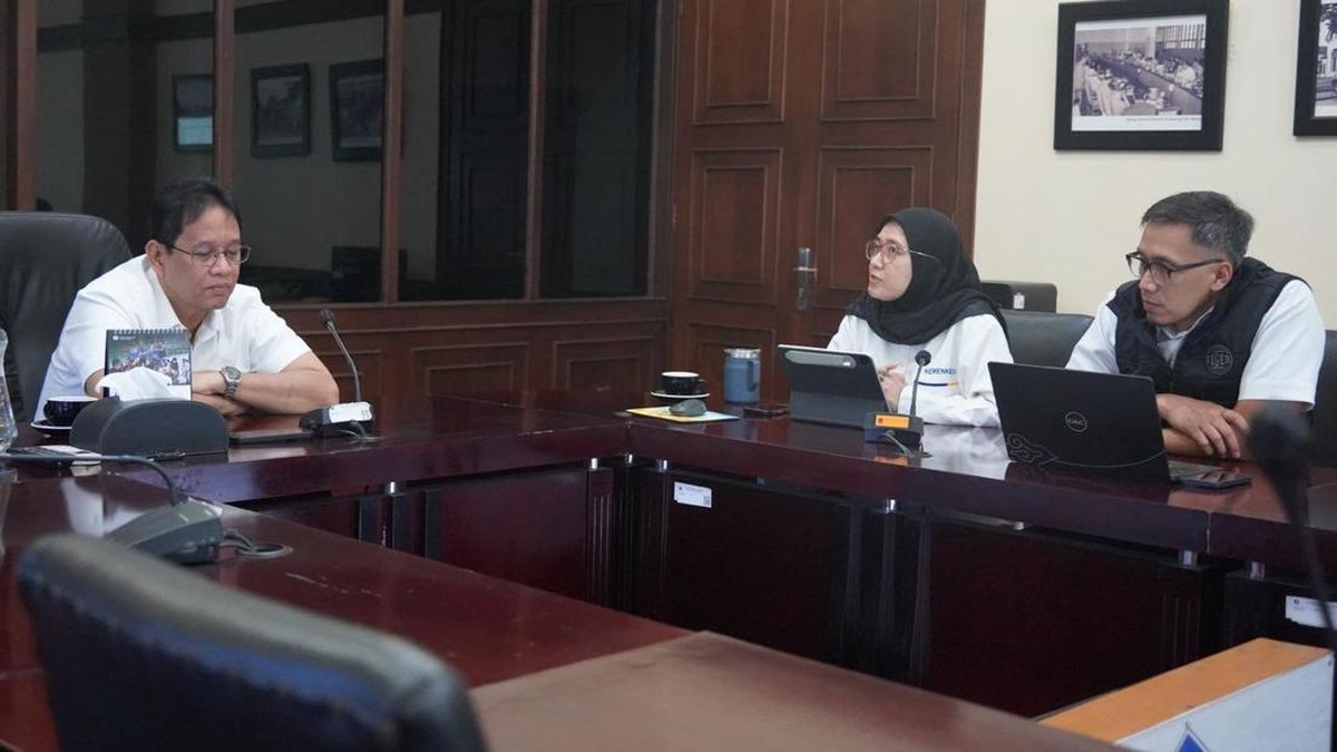 Purbaya Kasih Jempol ke Destry: Hubungan Saya Sama BI Sudah Lebih Baik