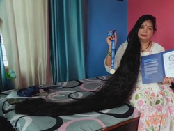 Video: Punya Rambut 2,7 Meter! Perempuan Ini Sabet Guinness World Record