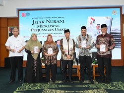 Siti Fauziah Puji Buku Karya HNW, Rekam Perjuangan Palestina