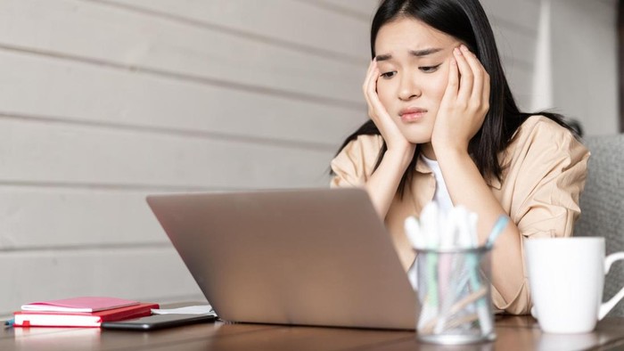 Stop Merasa Tidak Berharga, Ini 7 Cara Meningkatkan Self Worth