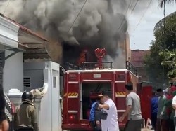 1 Balita Terpanggang dalam Kamar saat Kebakaran Rumah di Sidimpuan
