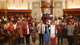 Wakil Menteri Dalam Negeri (Wamendagri) Bima Arya Sugiarto menekankan pentingnya menjaga nilai-nilai keimanan, ketulusan, kesetiaan, dan pelayanan kepada sesama dalam perjalanan panjang Gereja Protestan di Indonesia Bagian Barat (GPIB) Immanuel Jakar