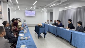 Delegasi Komite Nasional Ekonomi dan Keuangan Syariah (KNEKS) menjajaki potensi pengembangan ekonomi dan keuangan syariah di Republik Korea melalui pertemuan dengan Korean Muslim Federation (KMF), Kamis (27/8).