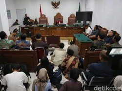 Pertimbangan Hakim Tolak Praperadilan Febrie Adriansyah