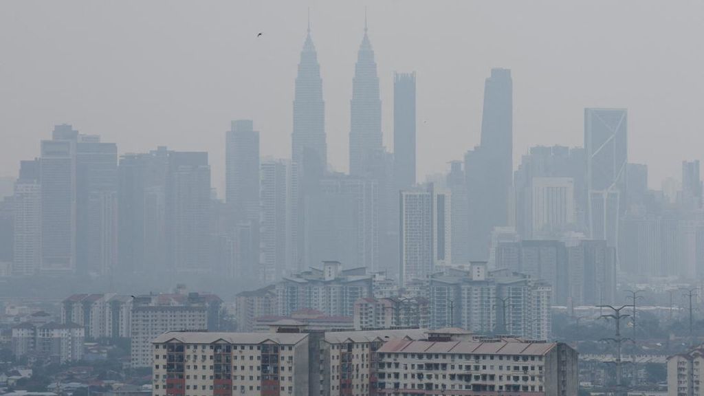 Cerita Warga Malaysia Dibekap Kabut Asap Karhutla RI