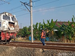 Perjalanan 14 KA Terlambat Imbas Truk Pasir Tertabrak KA Malabar di Klaten