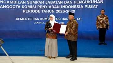 Communications Minister urges KPI to prioritize public interest