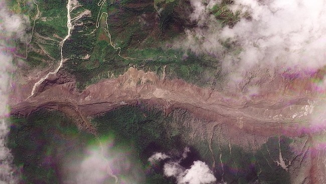 A satellite image shows the valleys near the Nepal-China border on August 26, 2026, after the devastating floods.  2026. PLANET LABS PBC/Handout via REUTERS