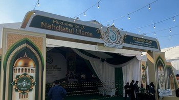 Suasana Ribuan Peserta Muktamar ke-35 NU Mulai Padati Jombang
