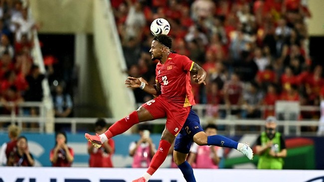 Timnas Vietnam mempertahankan gelar juara Piala AFF 2026 setelah menang agregat 4-2 atas dalam pertandingan final di Stadion My Dinh, Rabu (26/8).