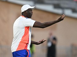 Yaya Toure Catatkan Sejarah usai Loloskan Timnya ke Fase Liga UCL