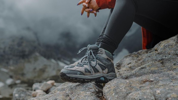 BeauPicks: Rekomendasi Sepatu Hiking yang Nyaman untuk Naik Gunung