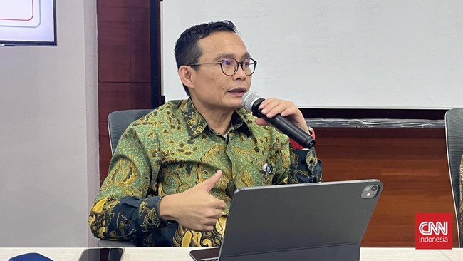 Direktur Departemen Kebijakan Makroprudensial BI Alexander Lubis dalam Taklimat Media BI di Gedung BI, Jakarta, Jumat (28/8).