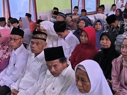 Bupati Ngunduh Mantu, 112 Pasutri Trenggalek Jalani Sidang Isbat Nikah