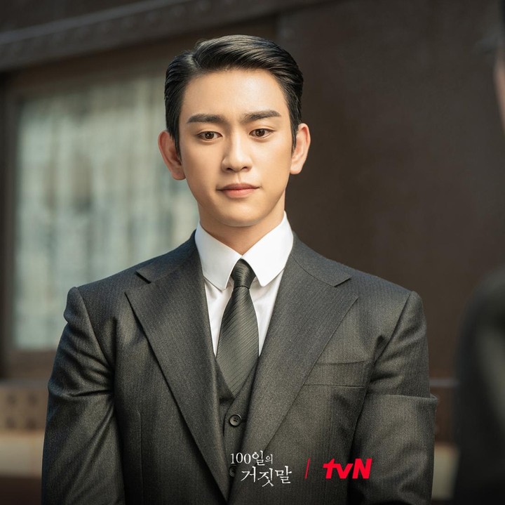 <p>Drama Korea <em>100 Days of Deception</em> sukses mencuri perhatian netizen melalui postingan yang dibagikan di akun resmi tvN. Postingan tersebut menampilkan para pemeran utama yang tampak memperlihatkan karakter yang dibawakan, seperti&nbsp;Park Jin Young sebagai Kim Tae Woong. (Foto: Instagram @tvn_drama)</p>