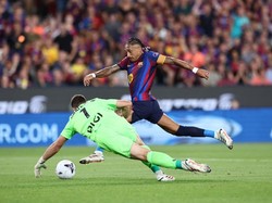 Raphinha Gacor Jadi Pemain Nomor 9, Barca Masih Butuh Striker?